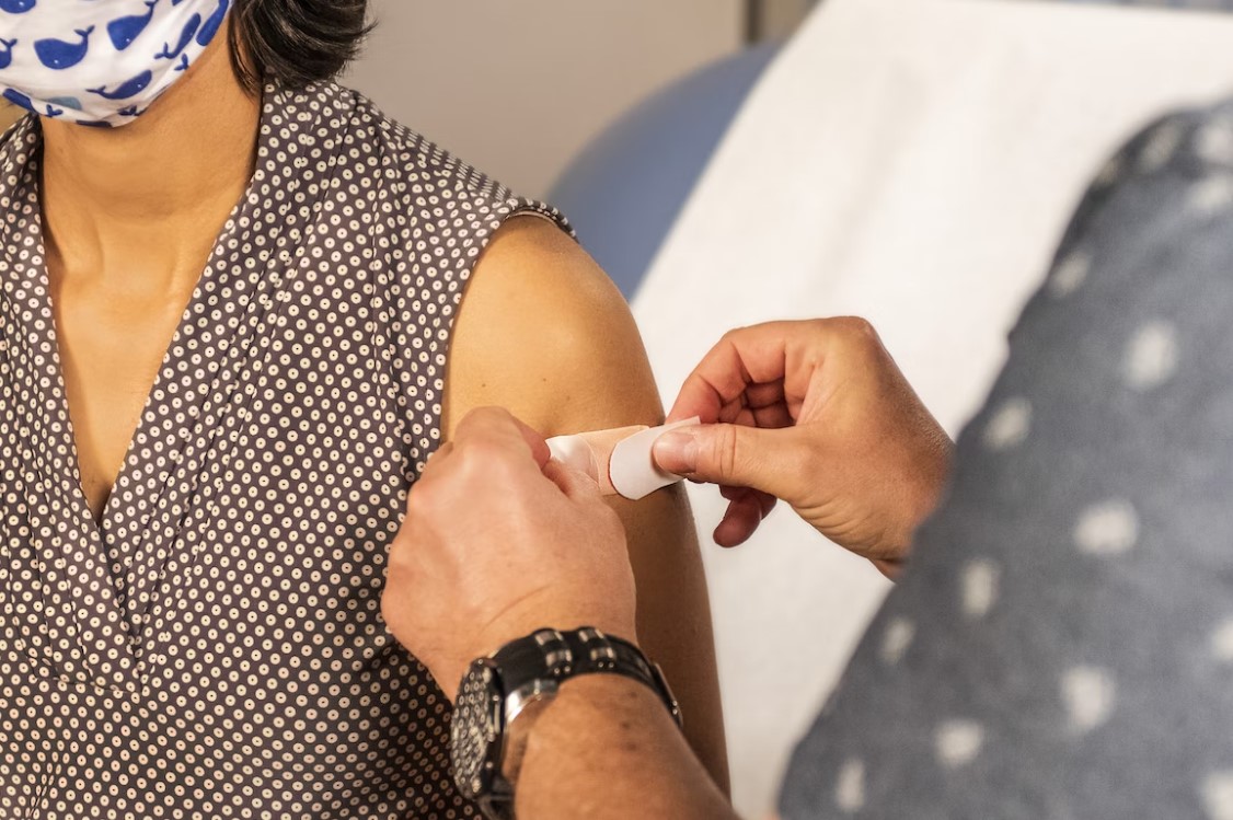 The Shingrix Vaccine: Benefits and Who Should Get Vaccinated