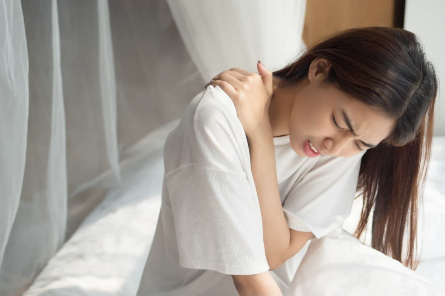 不想只靠止痛藥？認識中醫針灸與推拿：預防為本的全方位痛症管理